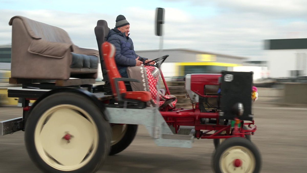 Akku statt Diesel: Tüftler rüstet seinen Oldtimer-Traktor um   