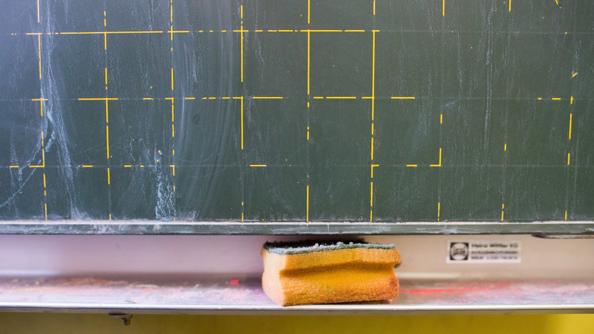 #Faktenfuchs: Gibt es aktuell einen Lehrermangel in Bayern?