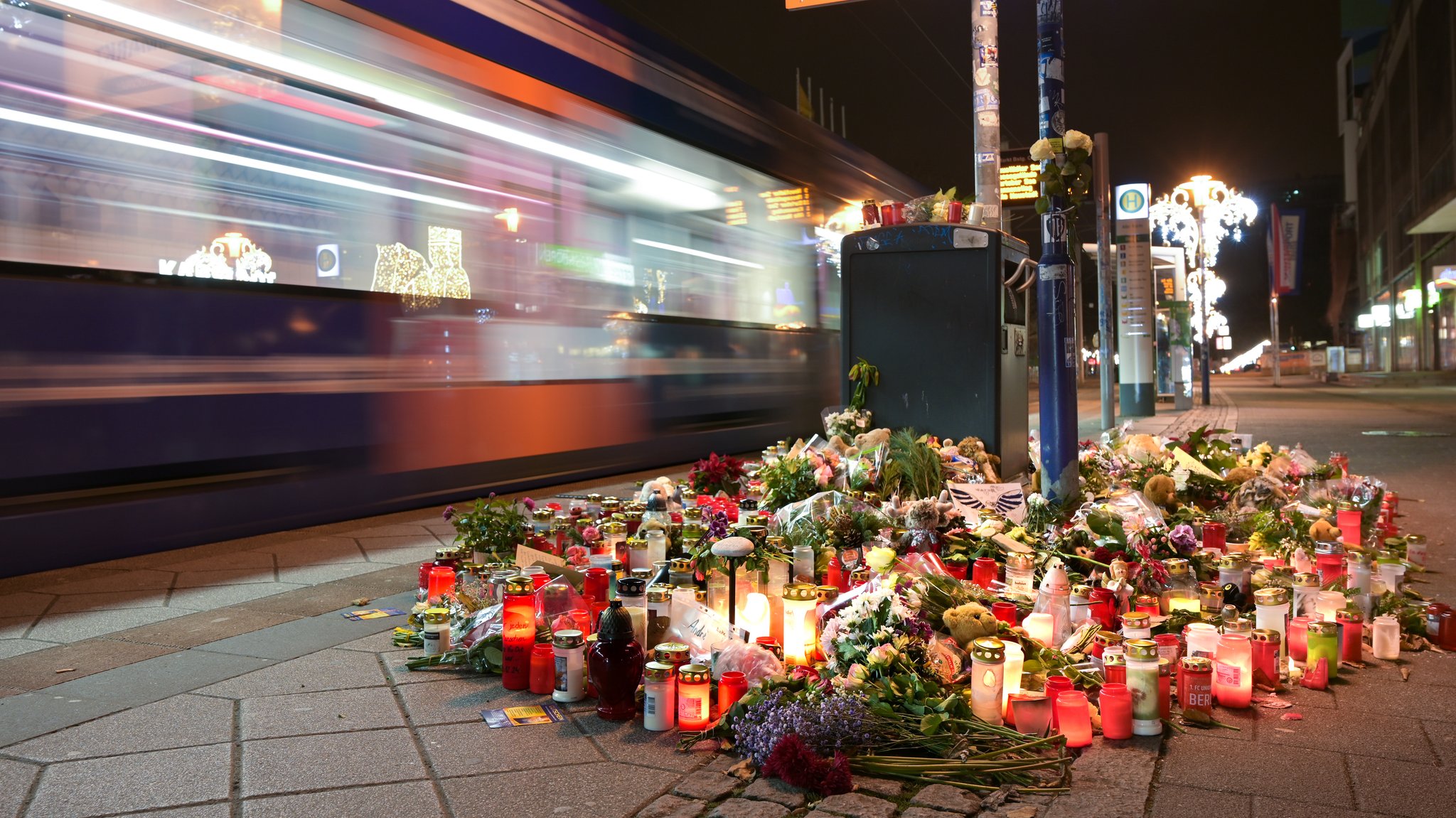 Nach dem tödlichen Anschlag auf dem Magdeburger Weihnachtsmarkt beginnt die politische Aufarbeitung.