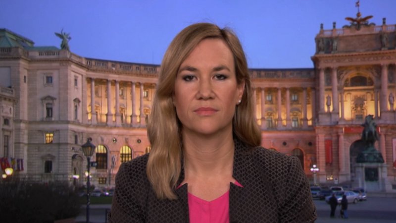 Die BR-Korrespondentin Anna Tillack ist live aus Wien zugeschaltet | Bild: BR Die BR-Korrespondentin Anna Tillack ist live aus Wien zugeschaltet
