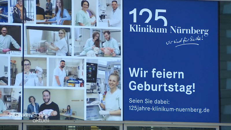 Tafel mit Schriftzug "125 Jahre Klinikum Nürnberg"