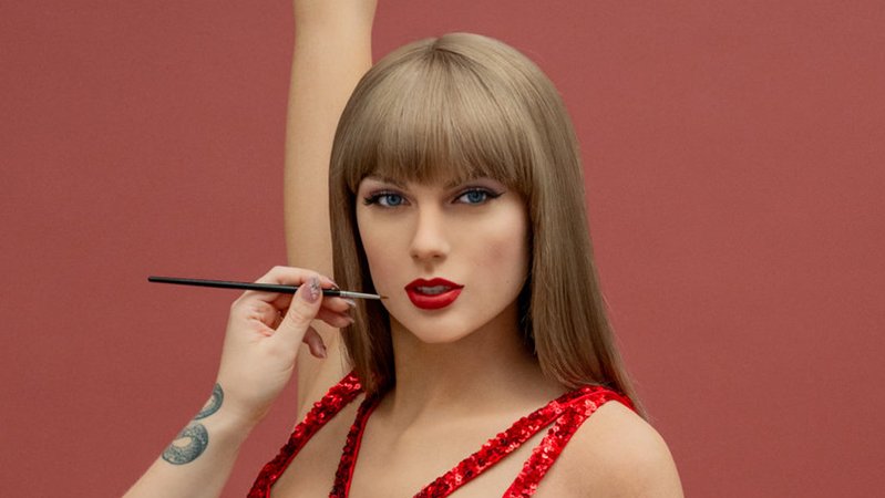 Täuschend echte Videos von echten Personen sind mit KI immer leichter zu erschaffen (Symbolbild) | Bild: dpa/Jonathan Short Täuschend echte Videos von echten Personen sind mit KI immer leichter zu erschaffen (Symbolbild)