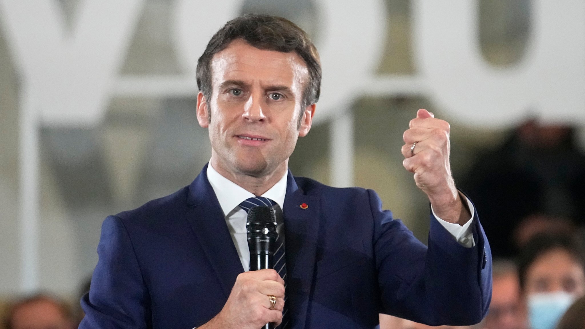 Macron bietet verurteilter russischer TV-Journalistin Schutz an