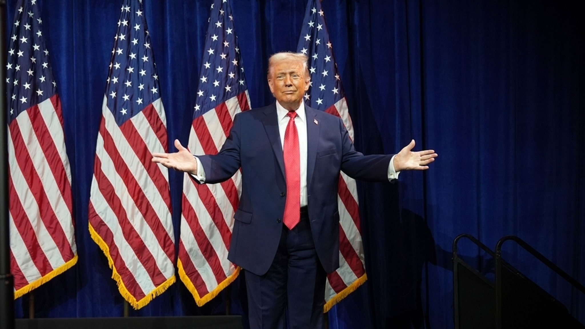 06.01.2026, USA, Washington: Präsident Donald Trump kommt in Washington zu einer jährlichen politischen Klausur an. 