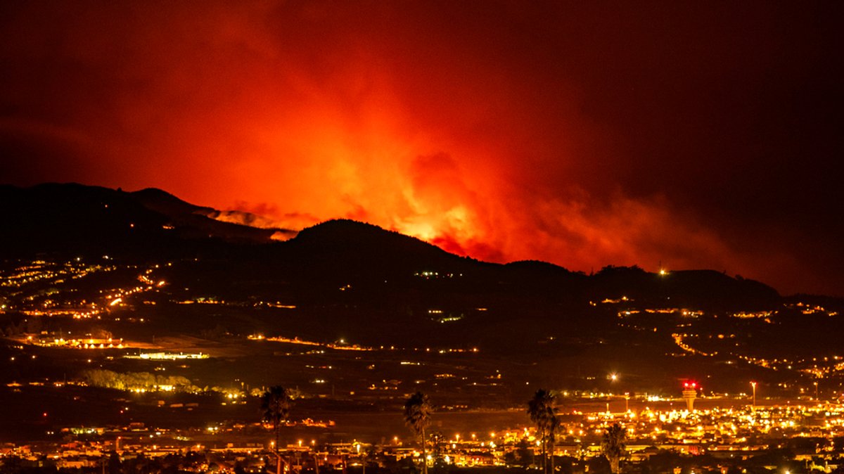 Waldbrand auf Teneriffa hat schon 5.000 Hektar vernichtet