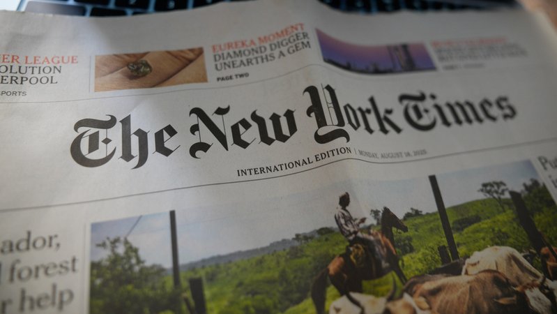 Trump verklagt "New York Times" auf 15 Milliarden Dollar | Bild: picture alliance / Sipa USA | Jaap Arriens Trump verklagt "New York Times" auf 15 Milliarden Dollar