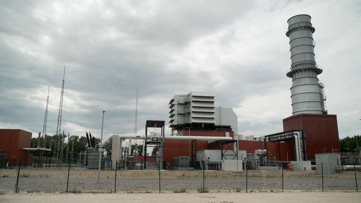 Das neue Gaskraftwerk Leipheim soll in besonderen Notfällen das Stromnetz stabilisieren.