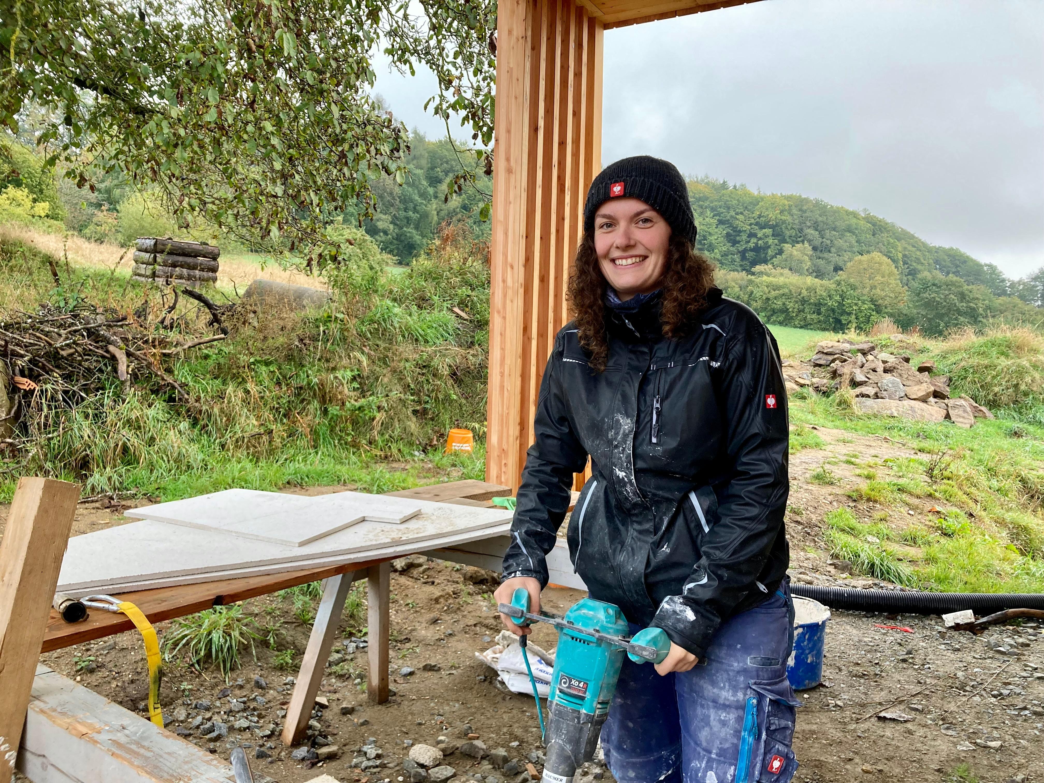 Maurergesellin mit Einserabitur: Laura Attenberger