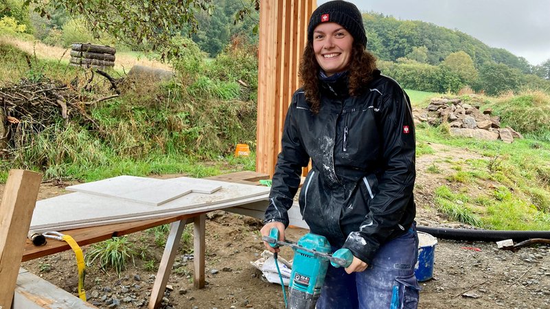 Maurergesellin mit Einserabitur: Laura Attenberger | Bild: BR/Renate Roßberger Maurergesellin mit Einserabitur: Laura Attenberger