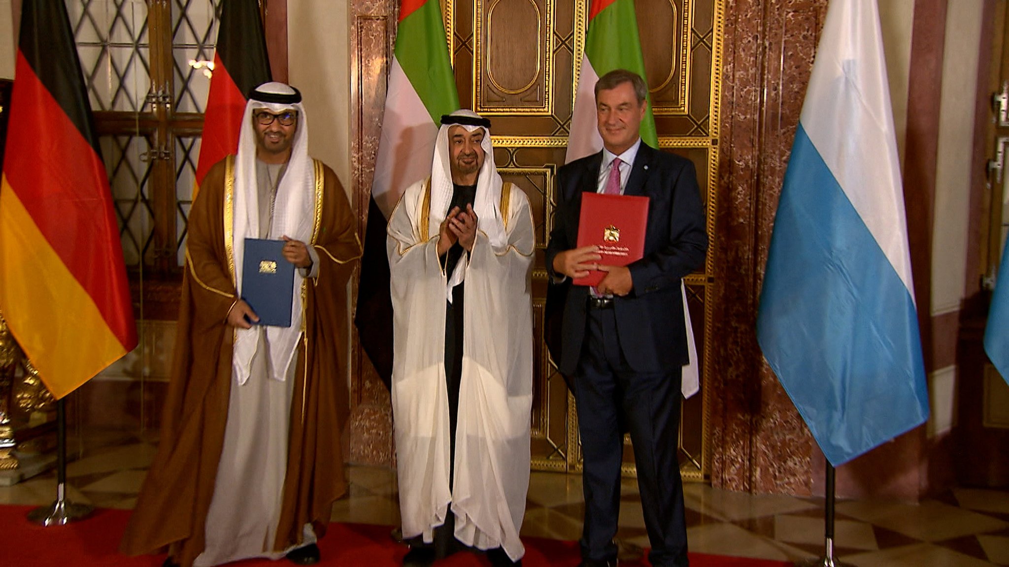 Die Vereinigten Arabischen Emirate (VAE) wollen zehn Milliarden Euro in Bayern investieren. | Bild: Bayerischer Rundfunk 2026 Die Vereinigten Arabischen Emirate (VAE) wollen zehn Milliarden Euro in Bayern investieren.