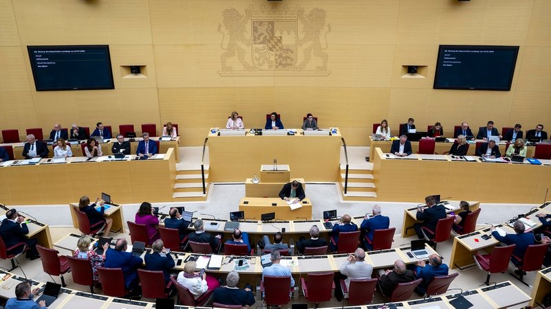 Plenarsitzung des Landtags | Bild: Lennart Preiss | Bildarchiv Bayerischer Landtag Plenarsitzung des Landtags