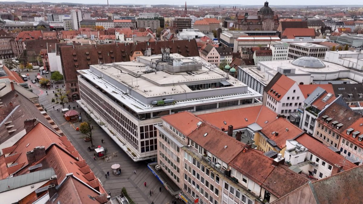 Stadt kann Kaufhof-Gebäude in Nürnberg kaufen – und dann?