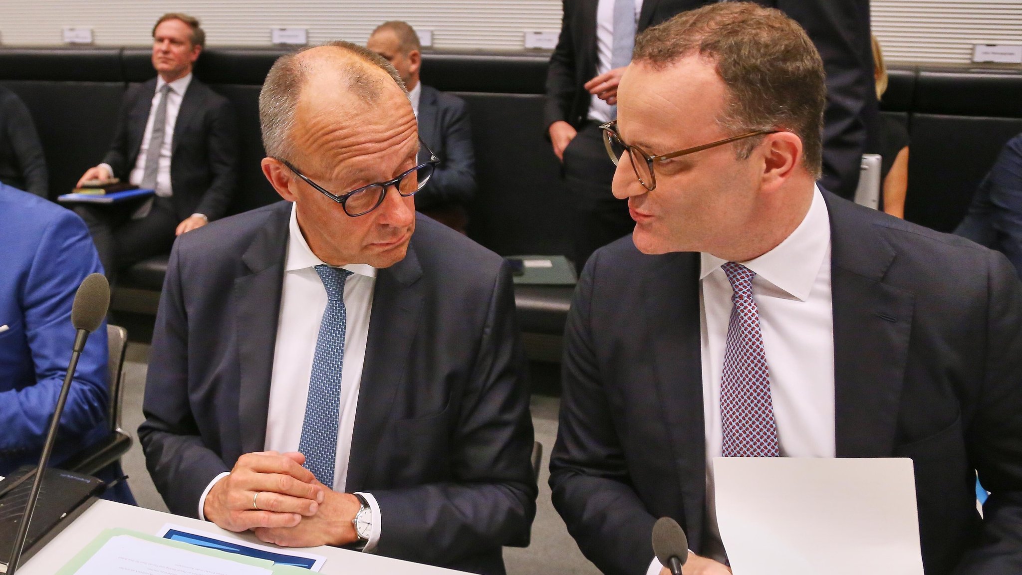 Merz will in nächster CDU-Präsidiumssitzung über Spahn sprechen 