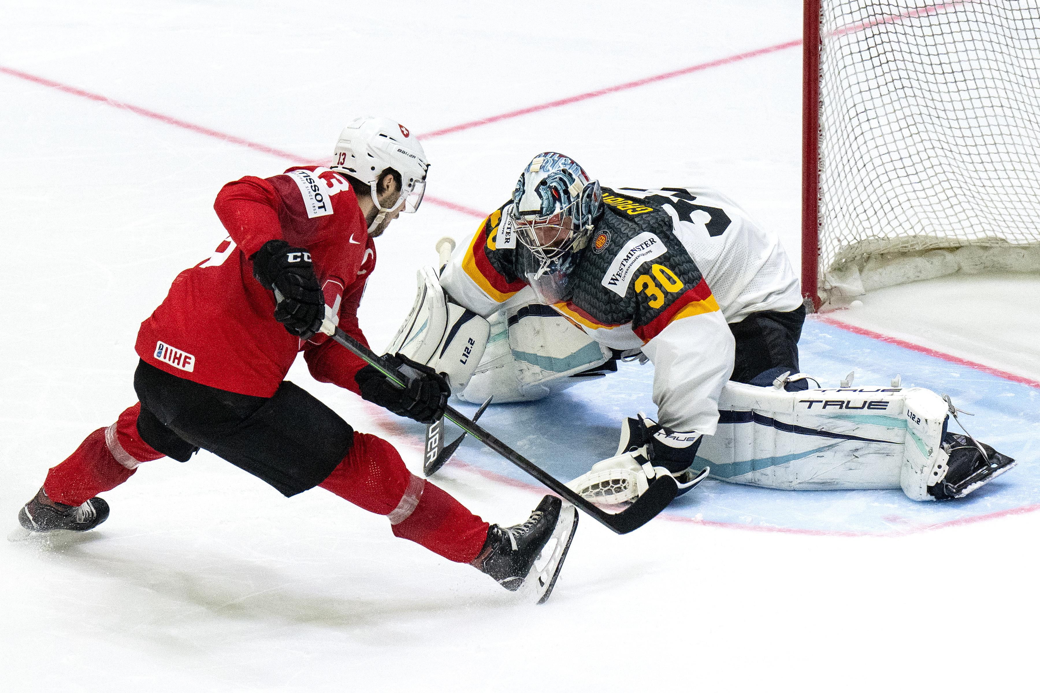 Das DEB-Team scheidet gegen die Schweiz aus. | Bild:picture alliance/KEYSTONE | PETER SCHNEIDER