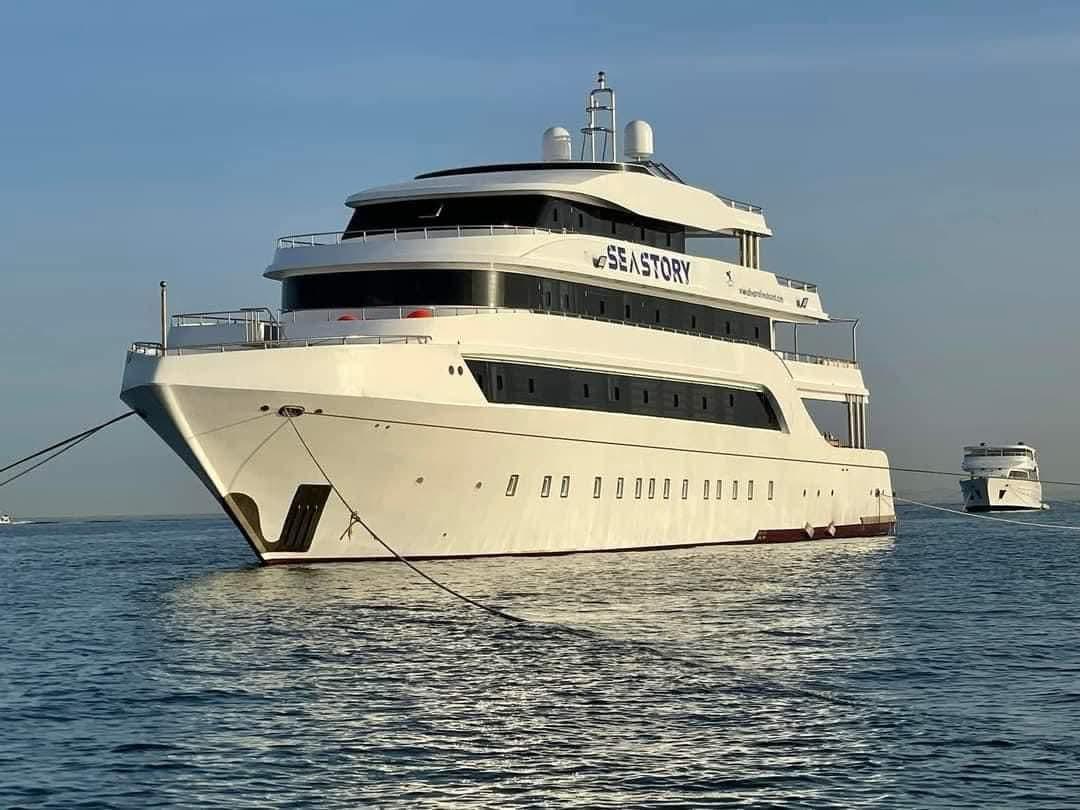 Vor der ägyptischen Küste ist am Montag das Touristen-Boot "Sea Story" gesunken. Einige Menschen werden noch vermisst.