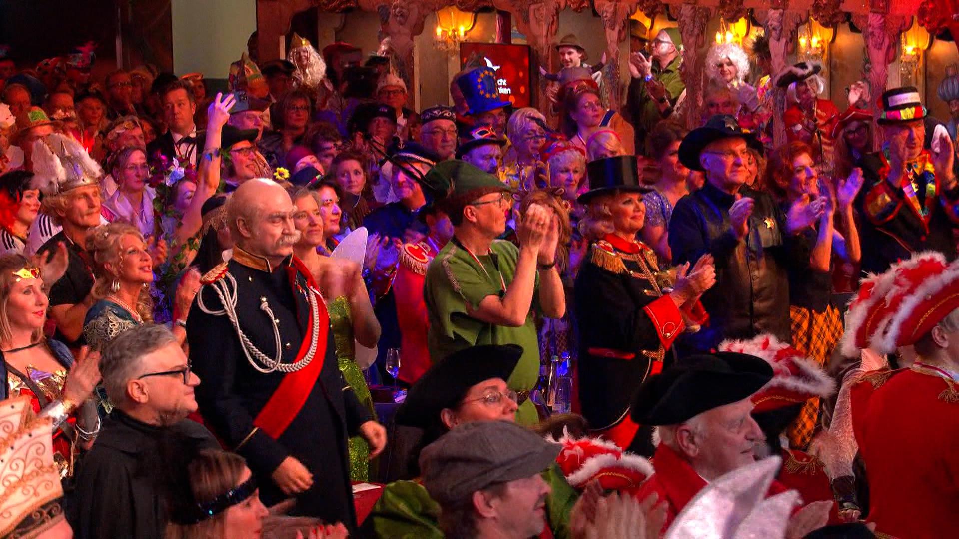 Das Publikum von "Fastnacht in Franken" in den Veitshöchheimer Mainfrankensälen