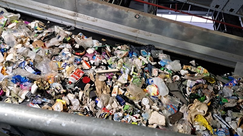 Kunststoffrecycling | Bild: BR/Jan Kerckhoff Kunststoffrecycling