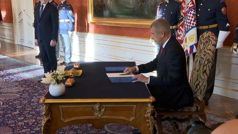 Vor einigen Jahren war er schon einmal Premier Tschechiens: Nun wurde Andrej Babis erneut zum Regierungschef ernannt. | Bild: Bayerischer Rundfunk 2025 Vor einigen Jahren war er schon einmal Premier Tschechiens: Nun wurde Andrej Babis erneut zum Regierungschef ernannt.