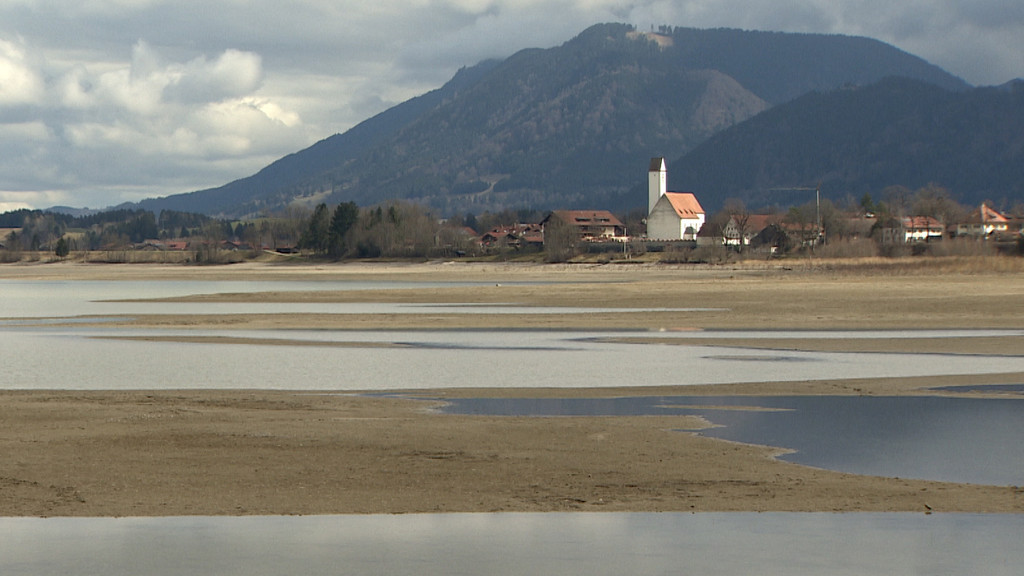 Ein See mit wenig Wasser | Bild: BR/Michaela Neukirch Ein See mit wenig Wasser
