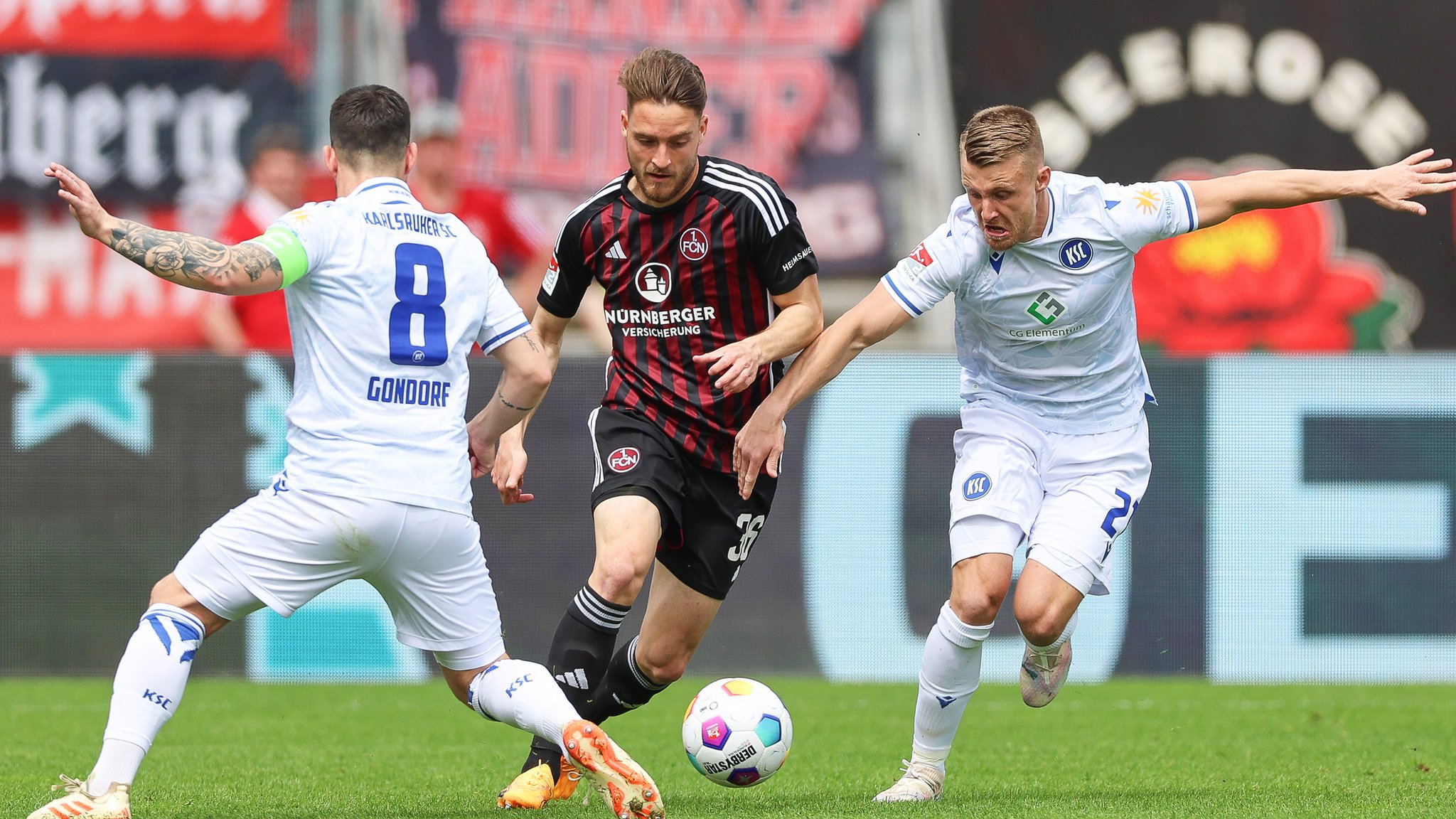 Spielszene 1. FC Nürnberg - Karlsruher SC