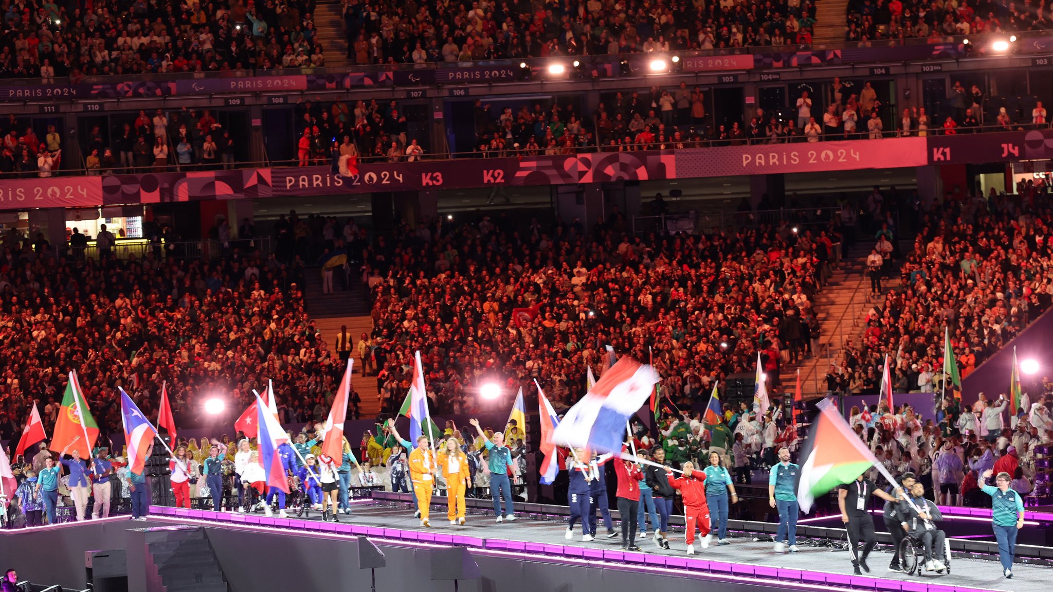 DJs, Applaus und Gänsehaut: Paris sagt Adieu zu Paralympics 