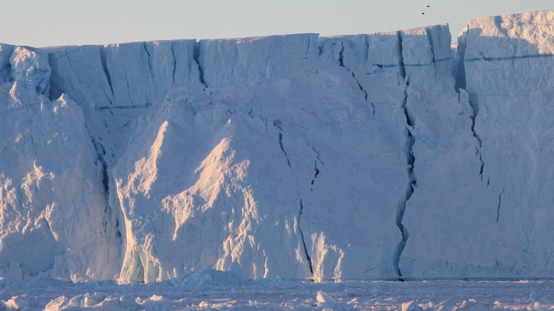 Der Klimawandel zeigt sich auch auf Grönland. | Bild: BR Bild / dpa-Bildfunk / Steffen Trumpf Der Klimawandel zeigt sich auch auf Grönland.