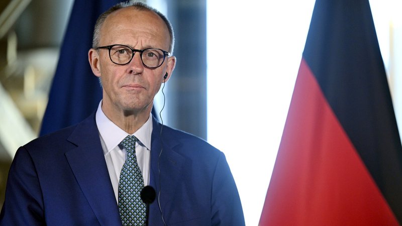 Bundeskanzler Friedrich Merz (CDU) bei seiner letzten Auslandsreise nach Finnland Ende Mai. | Bild: dpa-Bildfunk/Roni Rekomaa Bundeskanzler Friedrich Merz (CDU) bei seiner letzten Auslandsreise nach Finnland Ende Mai.