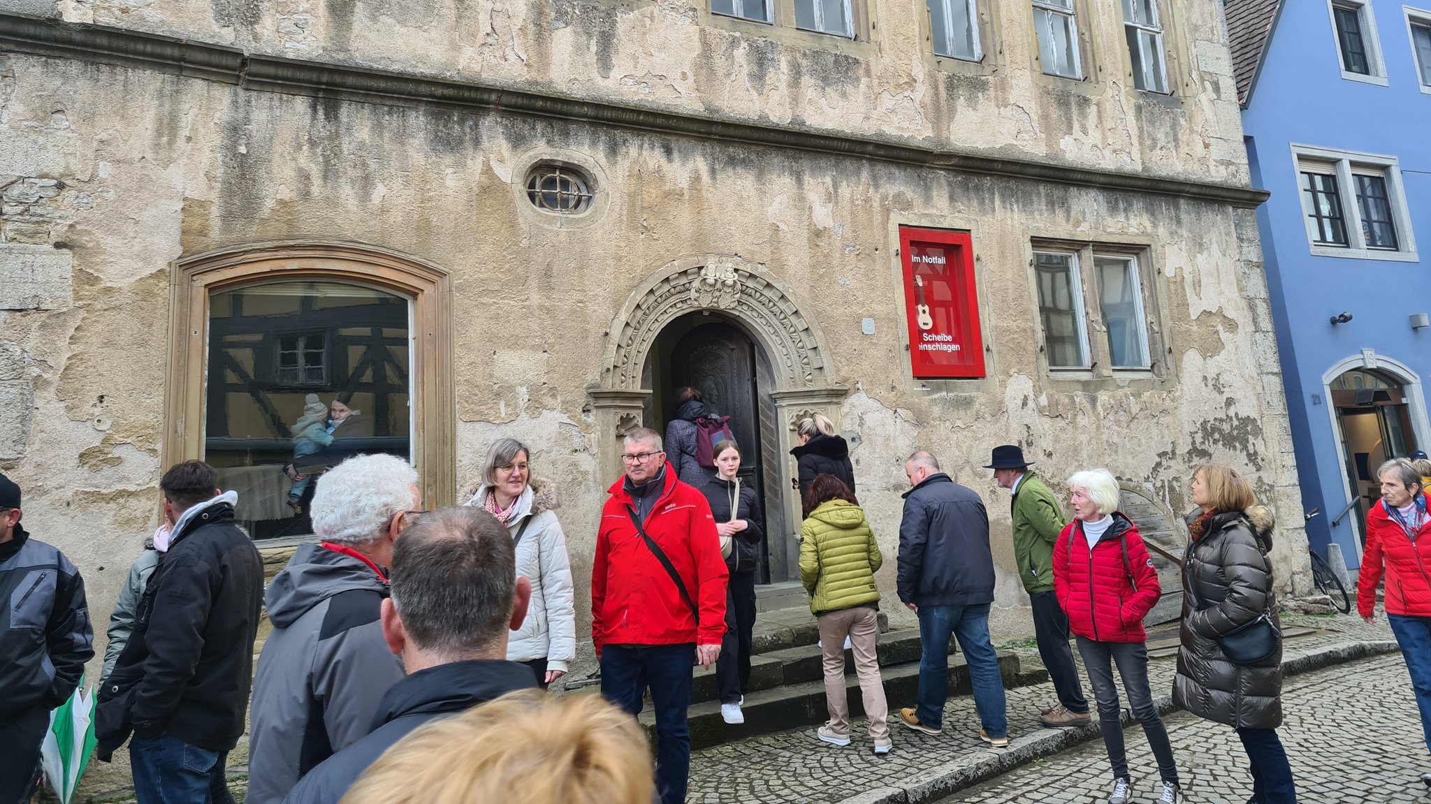 Das markante Gebäude am Marktplatz 19 steht zum Verkauf. Die Stadt Aub serviert das Denkmal aus dem 14. Jahrhundert quasi auf dem Silbertablett. 