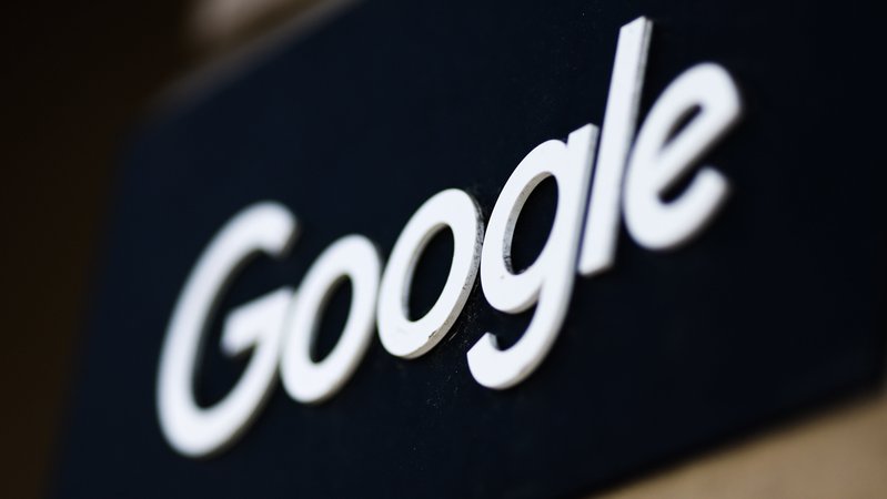 Symbolbild: Google-Logo | Bild: picture alliance / NurPhoto | Jakub Porzycki Symbolbild: Google-Logo