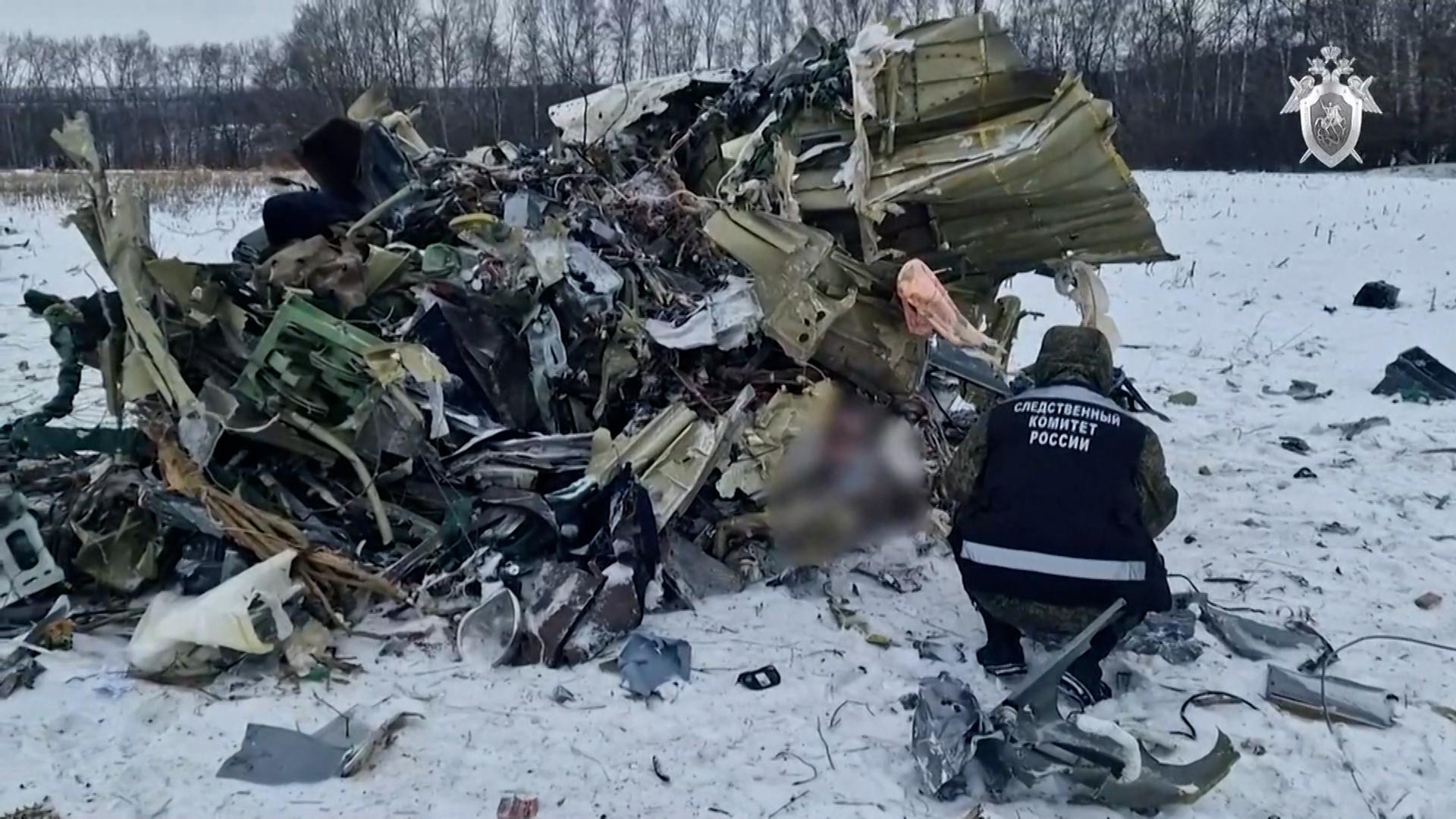 Viele Fragen sind nach dem Absturz einer Militärmaschine in Belgorod weiter unklar. 