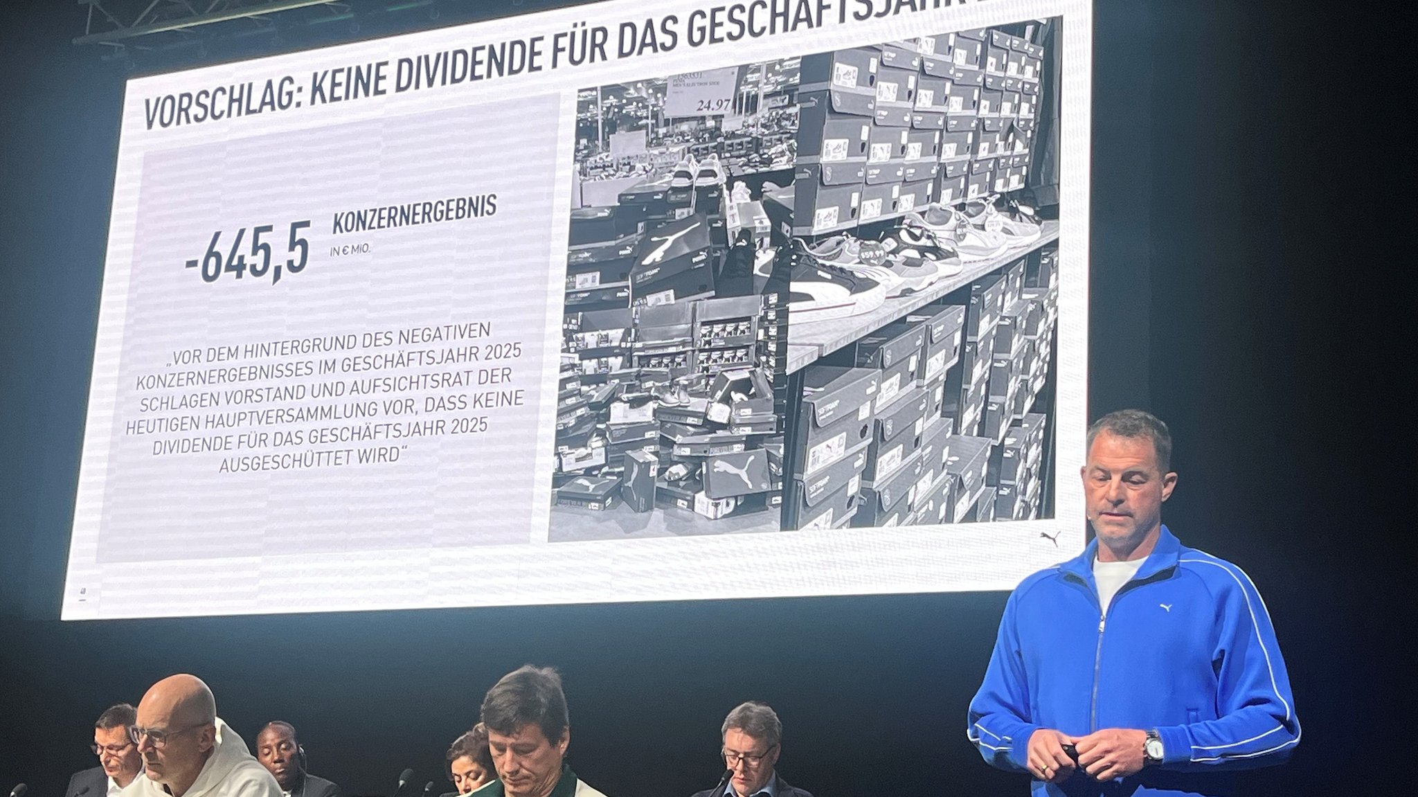 Der neue Vorstand-Chef Arthur Höld verkündet: Puma-Aktionäre ohne Dividende | Bild: BR/ Jörg Hertle Der neue Vorstand-Chef Arthur Höld verkündet: Puma-Aktionäre ohne Dividende