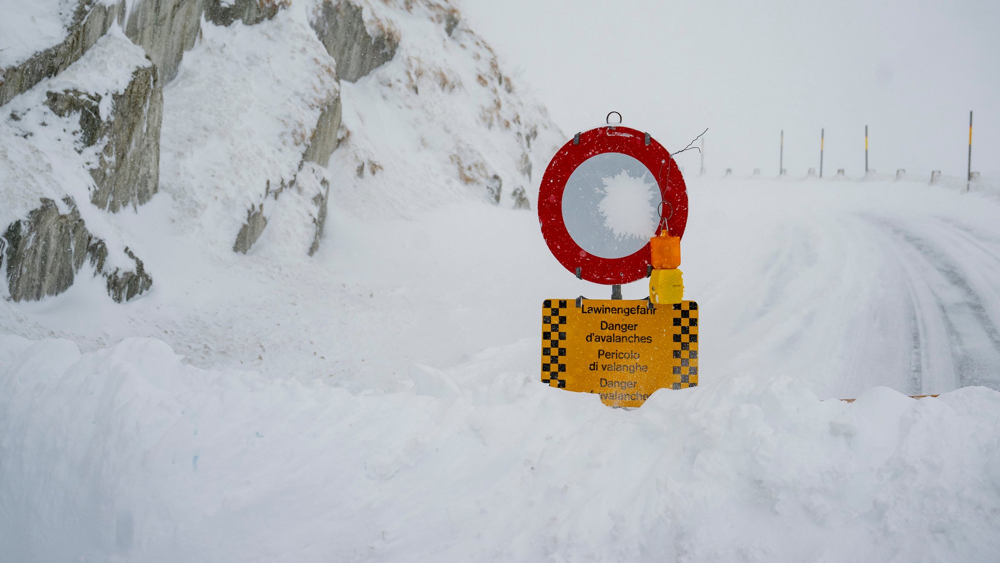 Was der Lawinenalarm in den Alpen für Bergsportler bedeutet