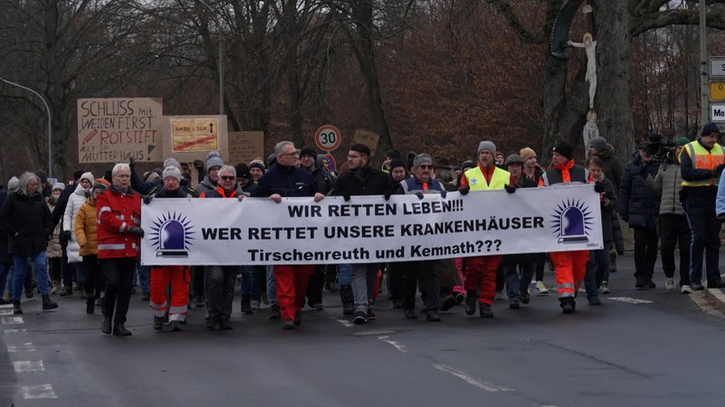 Teilnehmer der Demo in Tirschenreuth