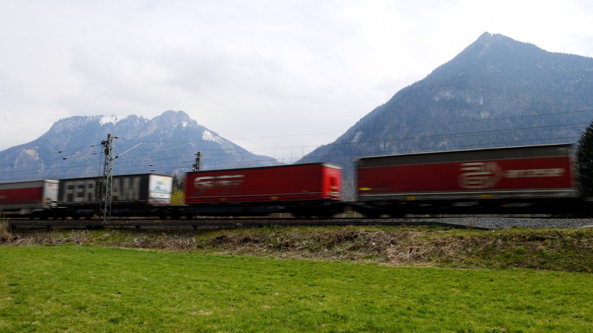 Gegner reichen Alternativkonzept zu Brenner-Nordzulauf ein