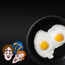 Kann man aus Körpereiweiß ein Spiegelei braten? | Bild: Colourbox.com/ Montage: BR