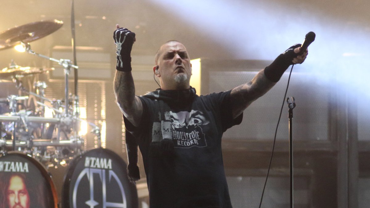 Pantera-Frontman Phil Anselmo gerät in die Kritik.