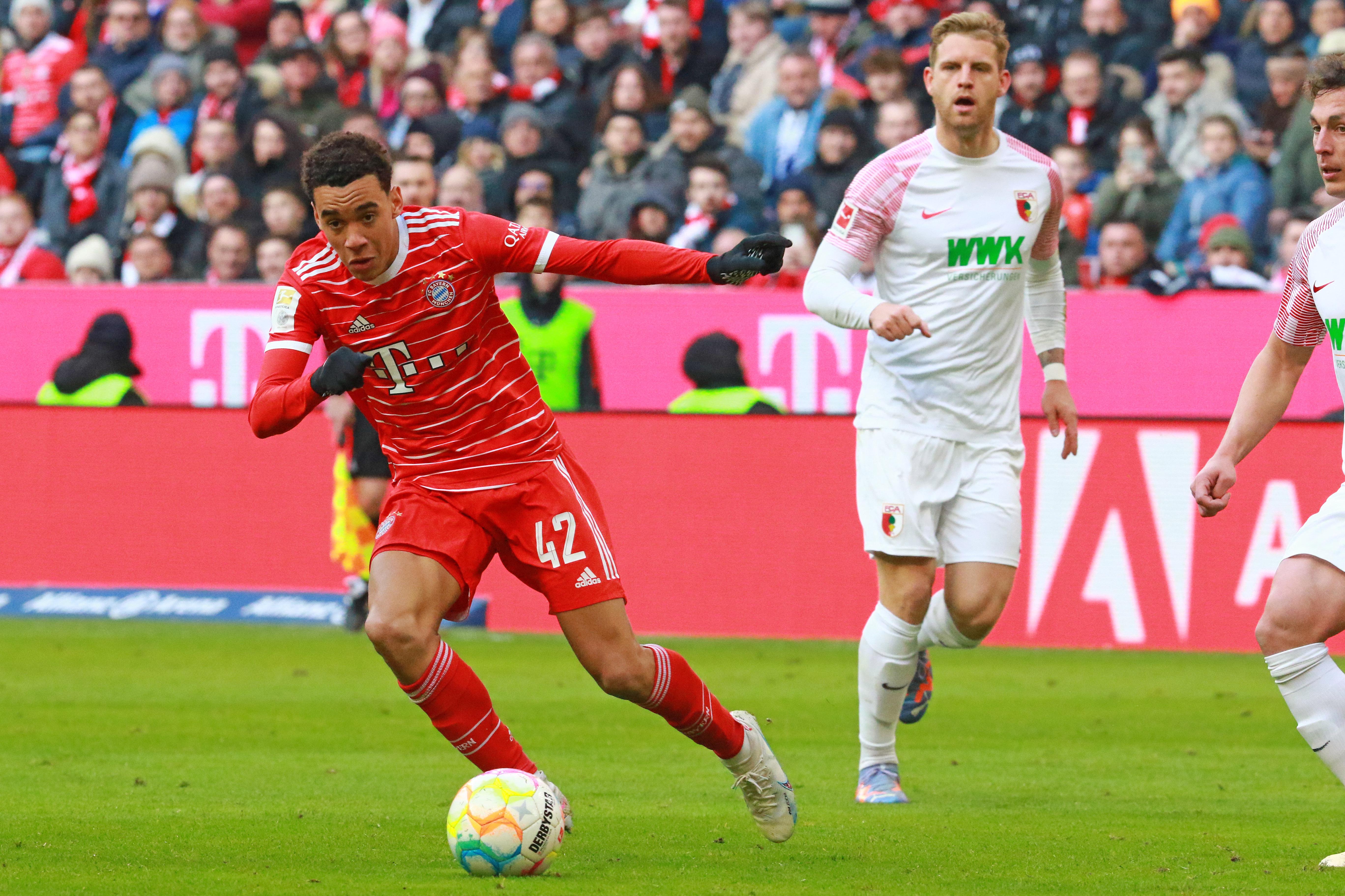 FC Bayern empfängt FC Augsburg am Sonntagabend BR24