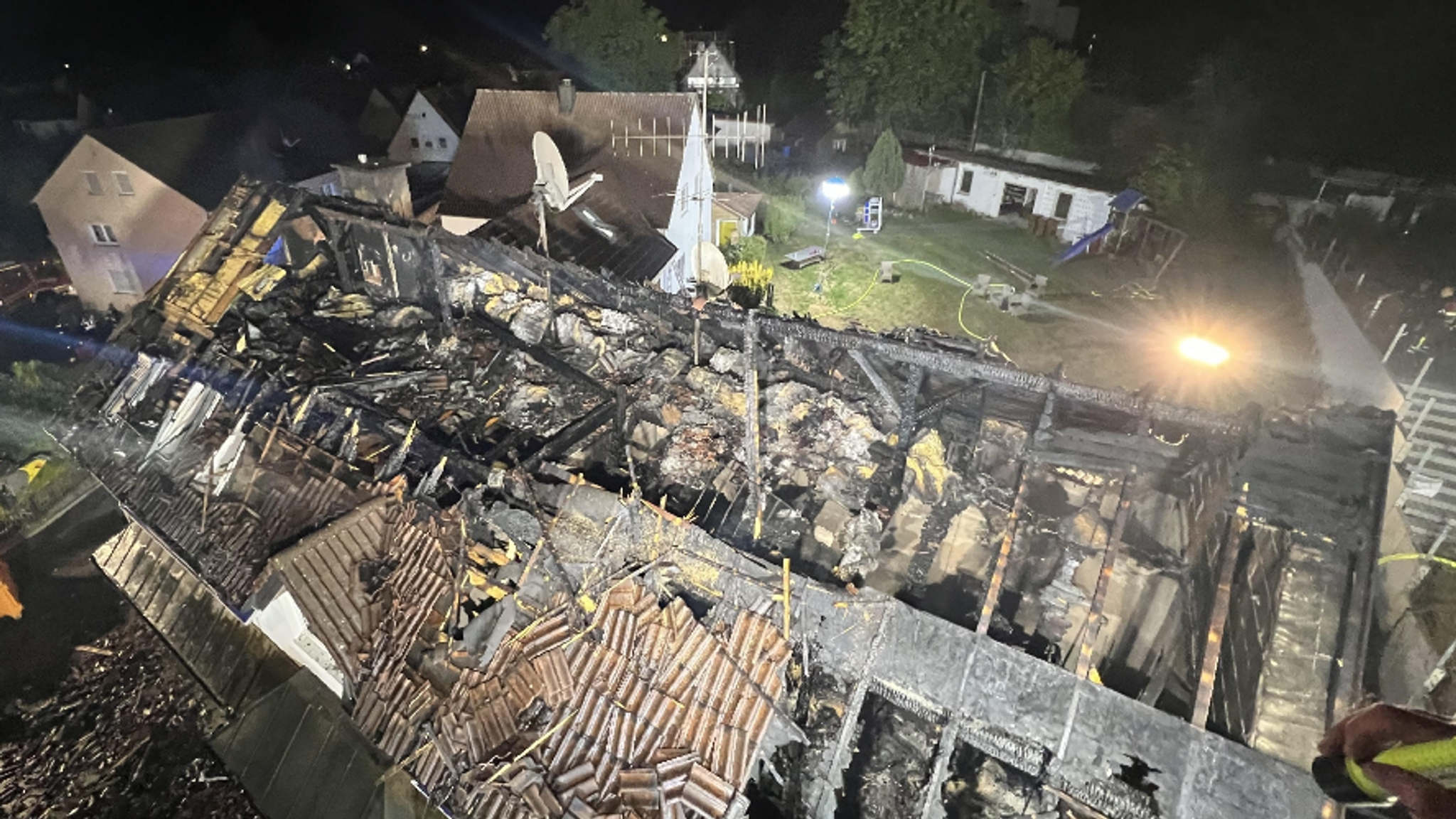 Zwei Verletzte und hoher Schaden nach Brand im Kreis Kelheim