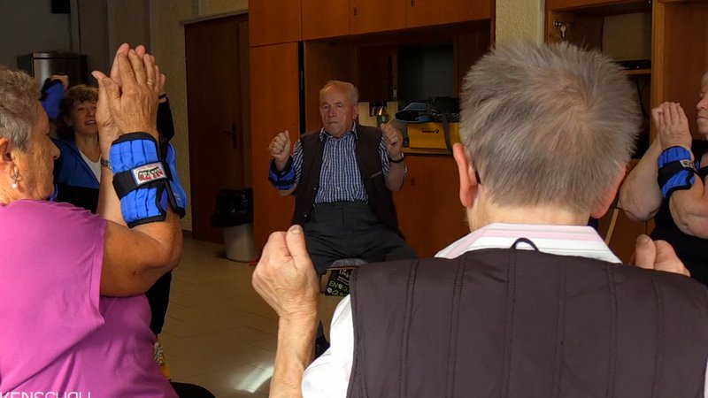 Rentner nutzen das kostenlose Sportprogramm von "Trittsicher durchs Leben”.