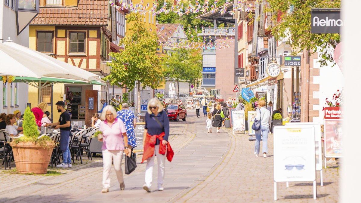 Sorge um den Job bremst bei vielen Deutschen die Kauflaune