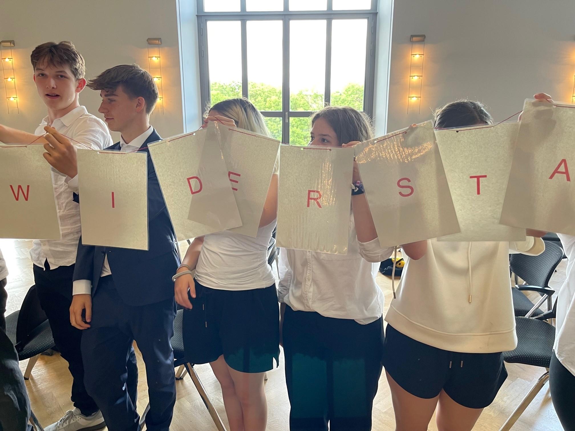 Vorbilder finden: Schüler forschen zum Widerstand gegen den NS | BR24