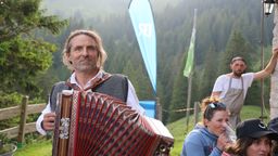 Alexander Huber, Ehrengast beim Doppeljubiläum auf der Priener Hütte | Bild:BR/Peter Stenz