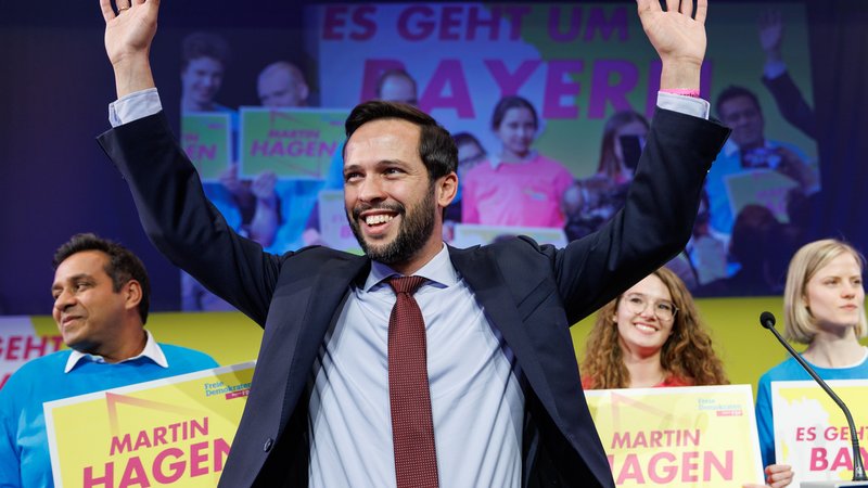 12.11.22: Der bayerische FDP-Chef und -Fraktionsvorsitzende Martin Hagen nach seiner Wahl zum Spitzenkandidaten beim Landesparteitags in Amberg.