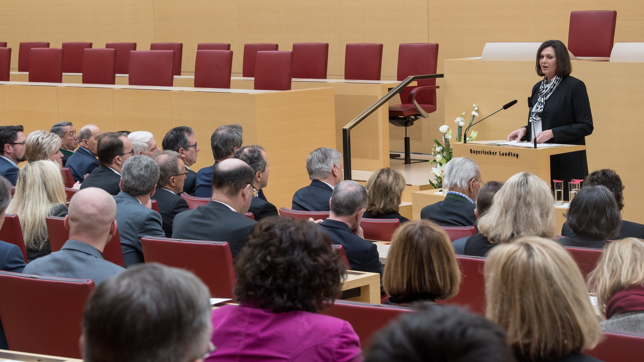 23.01.2019, Bayern, München: Ilse Aigner, bayerische Landtagspräsidentin, spricht während des Gedenkaktes des Bayerischen Landtags und der Stiftung Bayerische Gedenkstätten für die Opfer des Nationalsozialismus. Anlass ist der internationale Gedenktag für die Opfer des Nationalsozialismus. Foto: Peter Kneffel/dpa