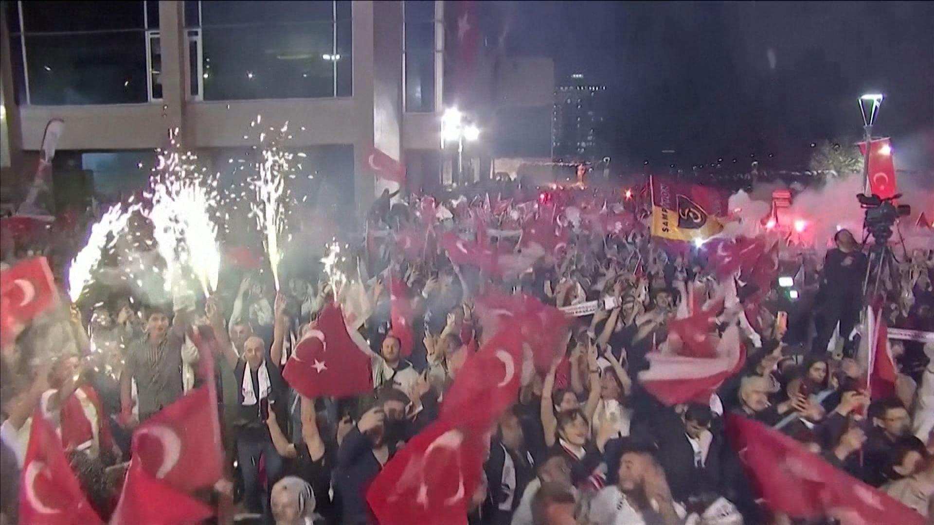 Türkei: Opposition gewinnt Kommunalwahlen