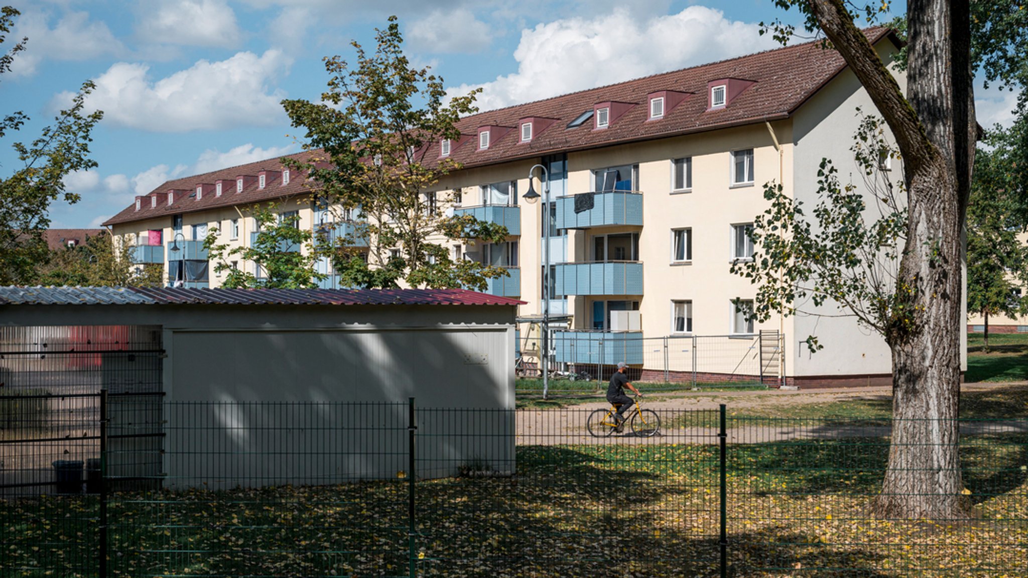 blick auf das Ankerzentrum Bamberg von außen.