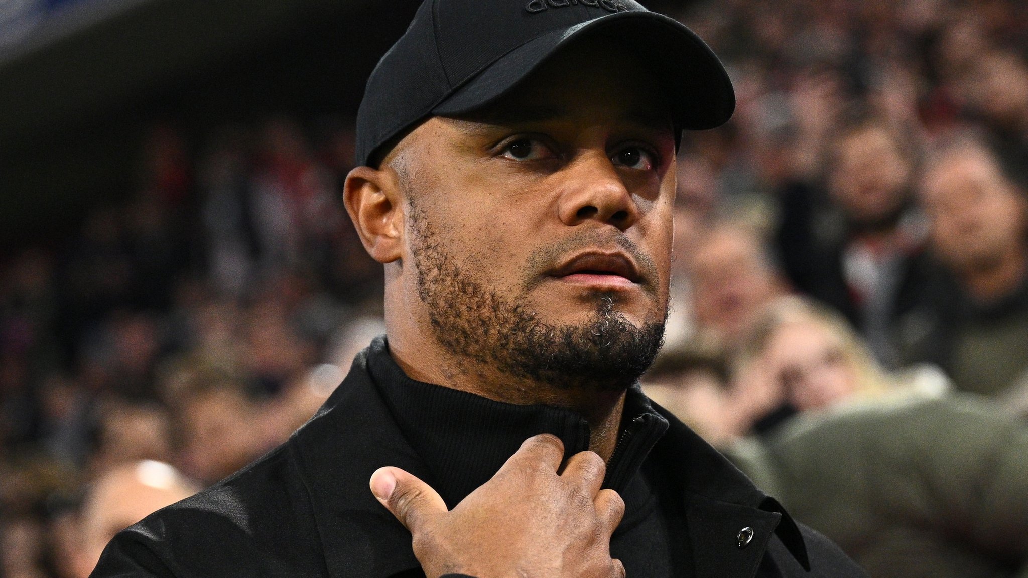 19.10.2024, Bayern, München: Fußball, Bundesliga, FC Bayern München - VfB Stuttgart, Spieltag 7, Allianz Arena, Münchens Trainer Vincent Kompany vor dem Spiel. 