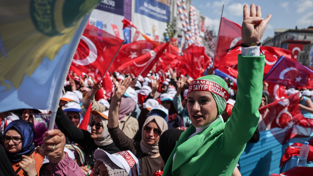26. Mai 2023: Unterstützer von Präsident Erdoğan in Istanbul 