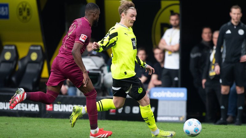 Borussia Dortmund - FC Augsburg | Bild: picture-alliance/dpa Borussia Dortmund - FC Augsburg