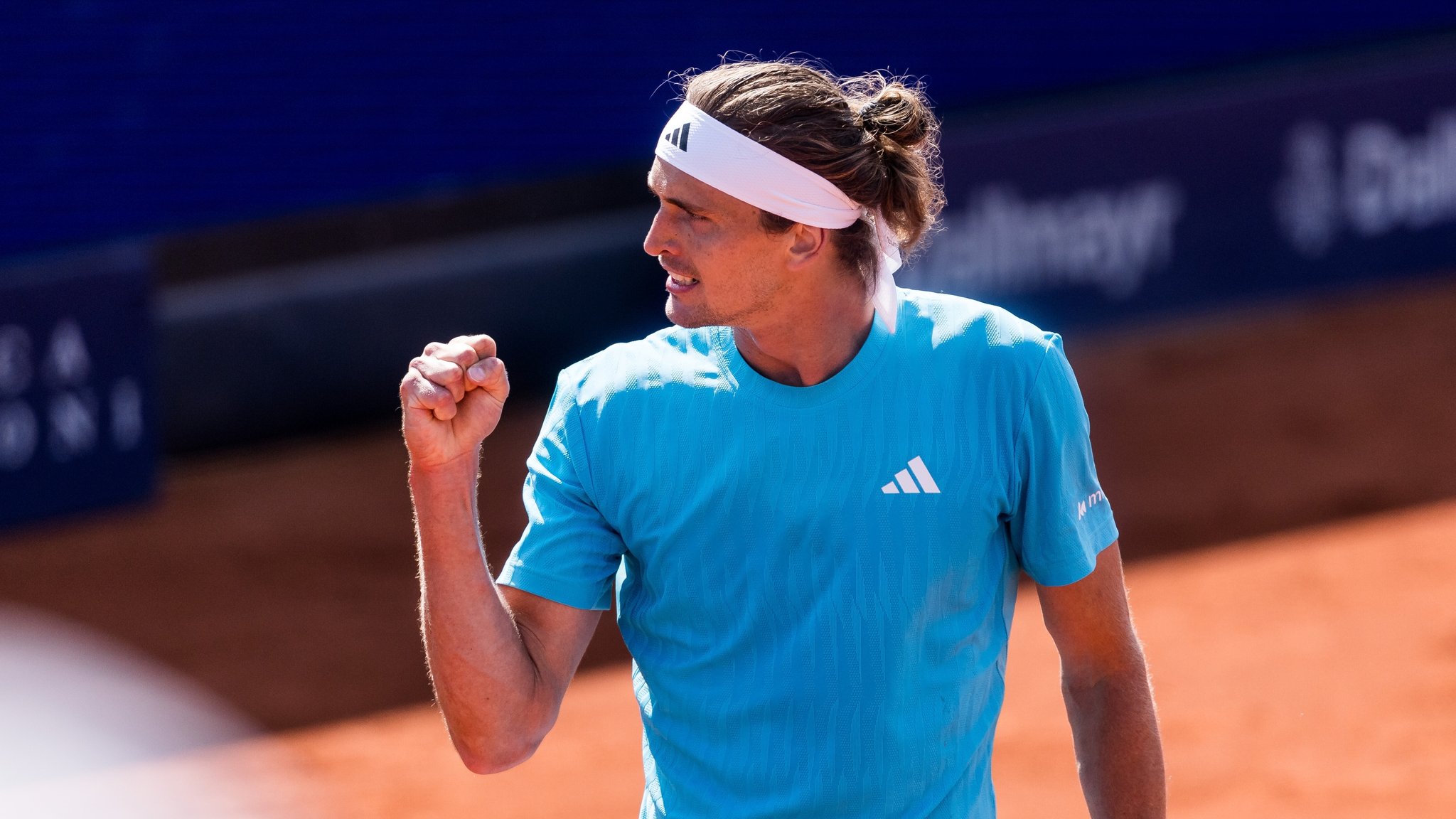 Nach kurzem Reset: Zverev spielt sich in München ins Halbfinale